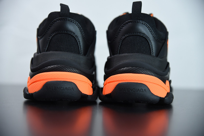 bc triple s trainer 534039 w2fa 9188