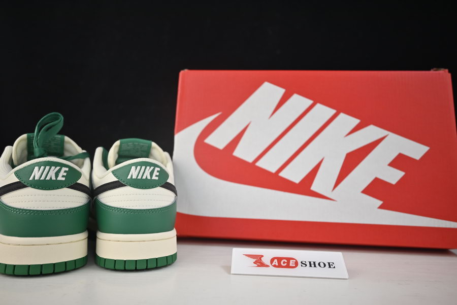 nike dunk low lottery malachite dr9654-100
