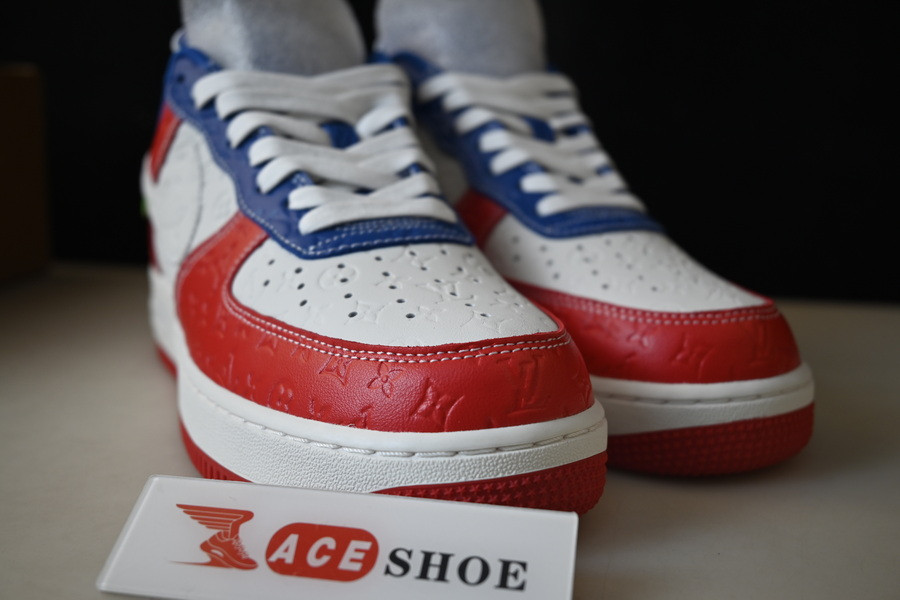 lvt x nike air force1