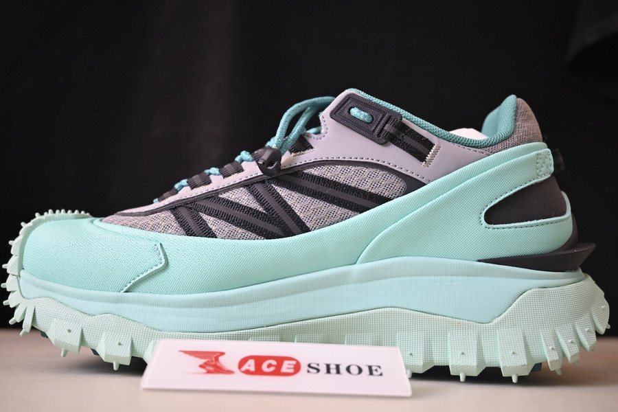 moncler trailgrip gore-tex