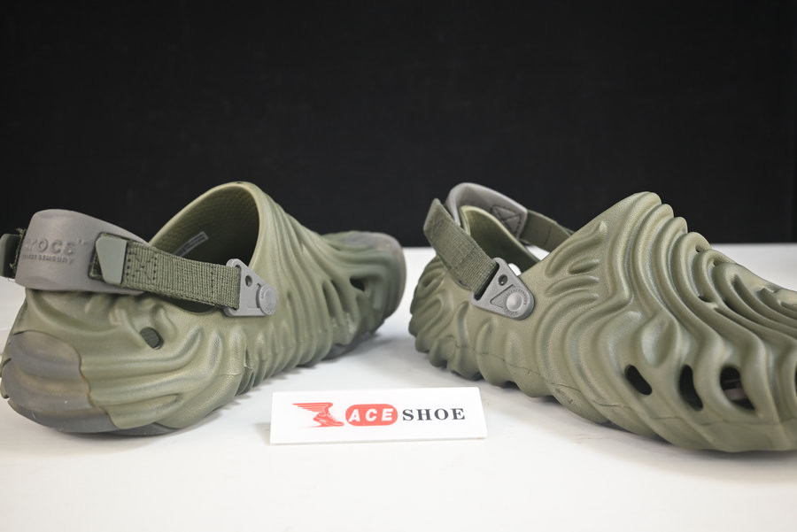 Cr*0*s pollex clog by salehe bembury cucumber 207393-309