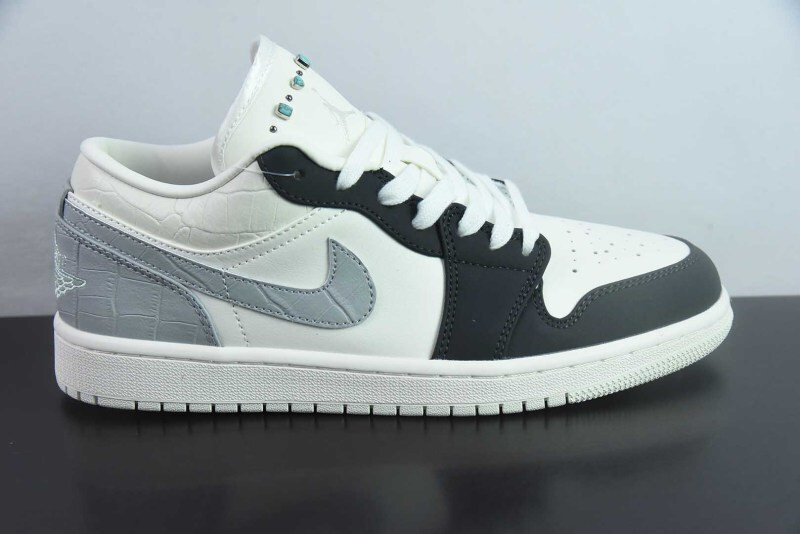 Air Jordan 1 Low Sail Light Smoke Grey IO2242-101