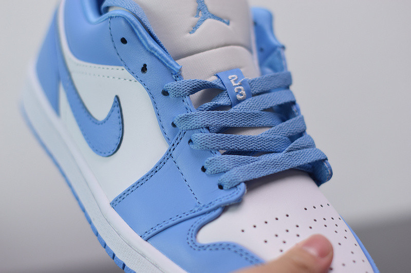 air jordan 1 unc ao9944-441