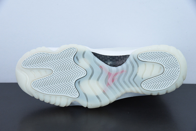 air jordan 11 retro "platinum tint" 378037-016
