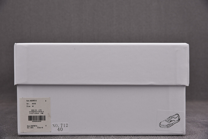 Ma*s*n mihara yasuhiro sneaker