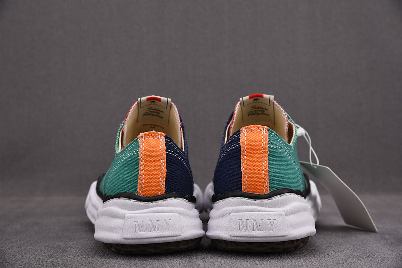 Ma*s*n mihara yasuhiro sneaker