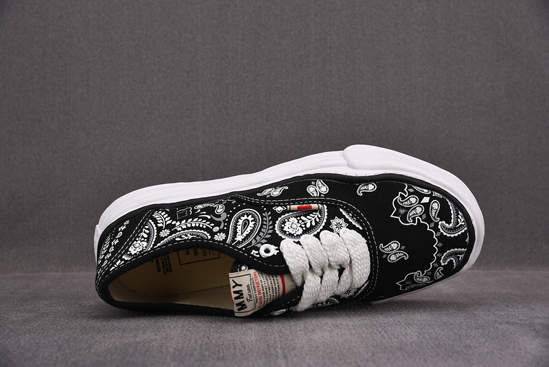 Ma*s*n mihara yasuhiro sneaker